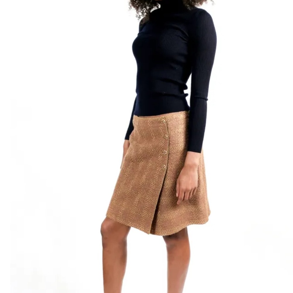 CHANEL Vintage iconic Gold and Brown Tweed skirt (only) gripoix bejeweled button - Picture 6 of 14